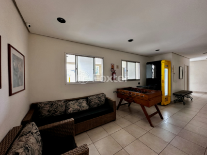 Image 37 - 920715