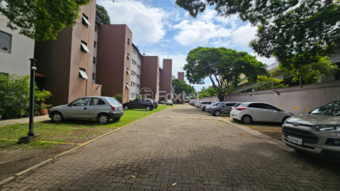 Image 25 - 920753
