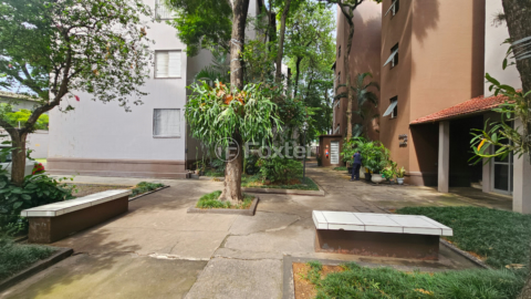Image 19 - 920753