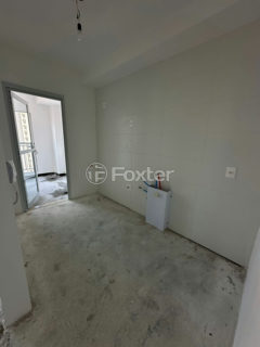 Image 9 - 920824