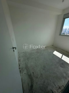 Image 7 - 920824