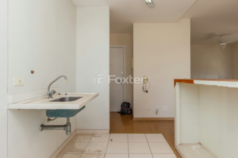 Image 4 - 920915