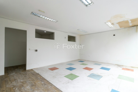 Image 30 - 921066