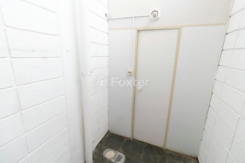 Image 70 - 921066