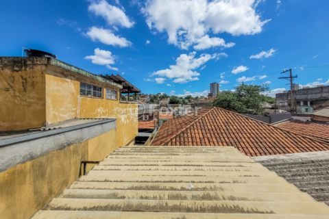 Image 31 - 921100