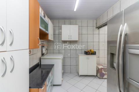 Image 7 - 921100