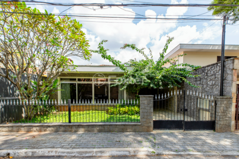 Image 30 - 921137