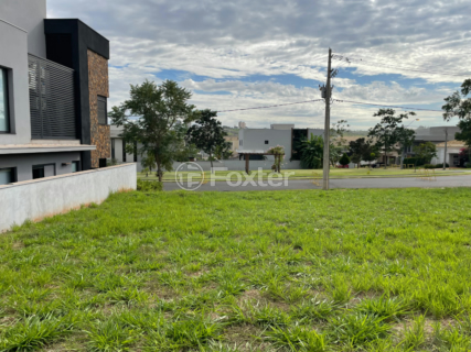 Image 11 - 921153