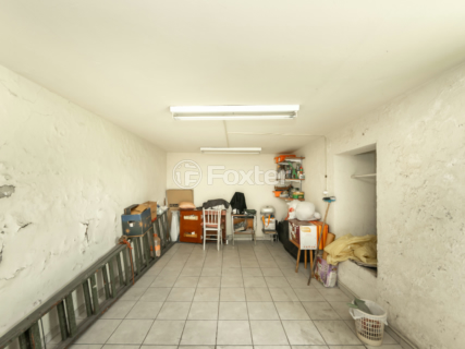 Image 32 - 921262