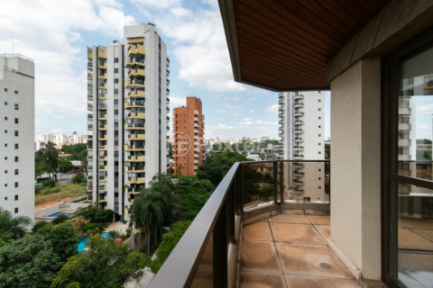 Image 9 - 921274