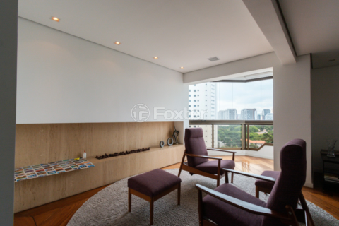 Image 7 - 921274
