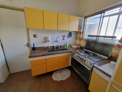 Image 39 - 921372
