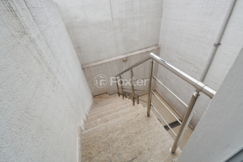 Image 17 - 921385