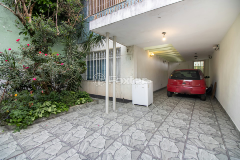 Image 33 - 921411