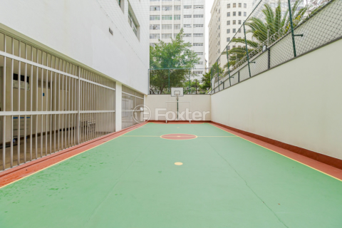 Image 32 - 921420