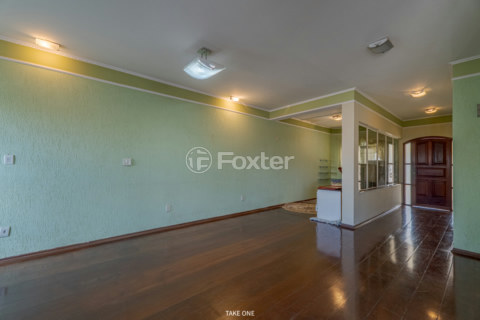 Image 4 - 921503