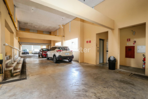 Image 35 - 921511