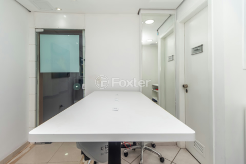 Image 7 - 921575