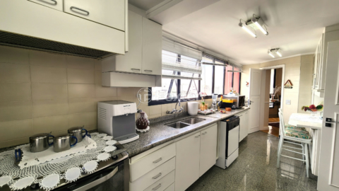 Image 23 - 921638