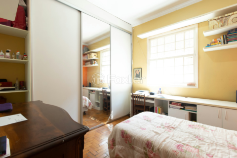 Image 7 - 921693