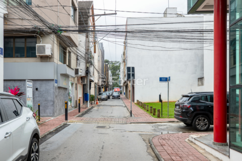 Image 34 - 921698