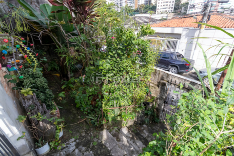 Image 16 - 921810
