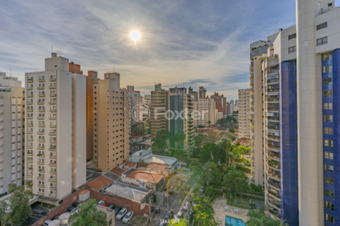 Image 7 - 921811