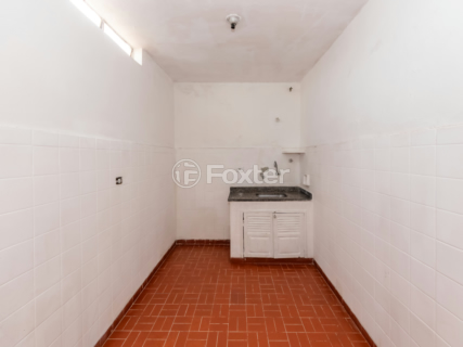 Image 36 - 921875