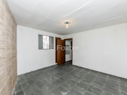 Image 32 - 921875