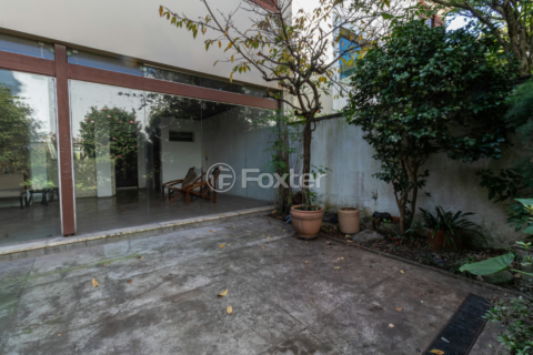 Image 37 - 921913