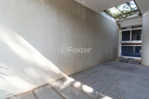 Image 46 - 921913