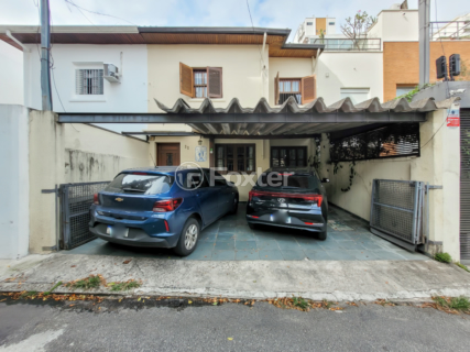 Image 7 - 921954