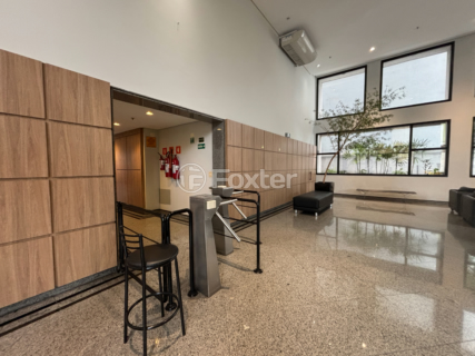 Image 30 - 922024
