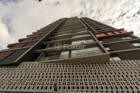 Image 8 - 922053