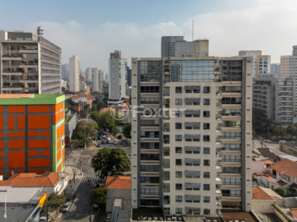 Image 8 - 922211