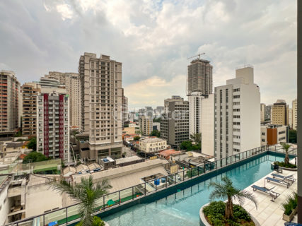 Image 46 - 922300