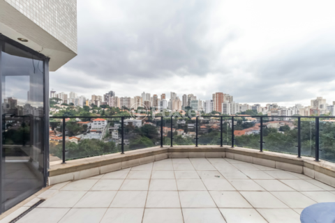 Image 17 - 922312