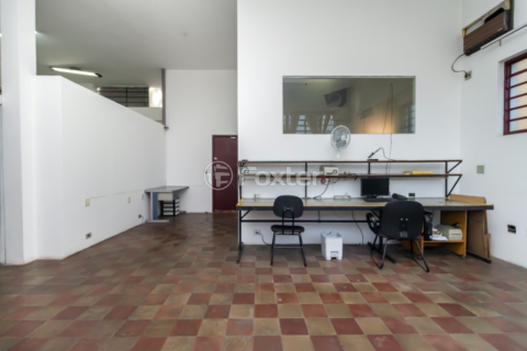 Image 6 - 922343