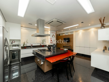 Image 33 - 922349
