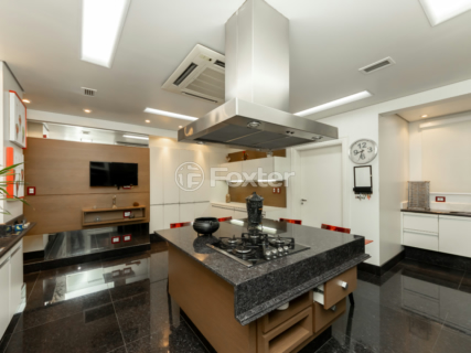 Image 35 - 922349