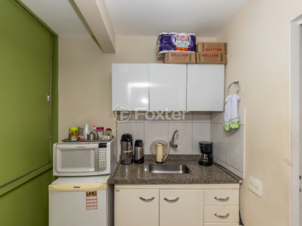 Image 30 - 922354