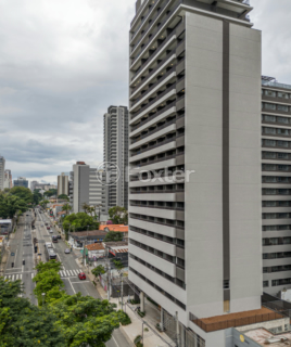 Image 17 - 922595
