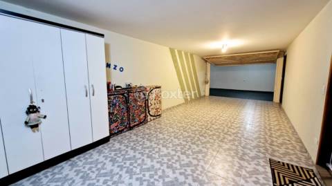 Image 32 - 922692