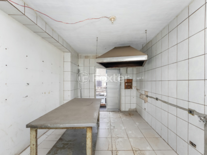 Image 22 - 922800