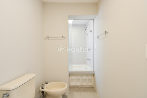 Image 32 - 922842