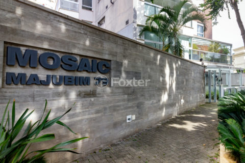 Image 32 - 922850