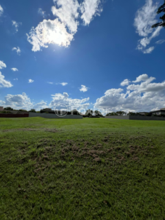 Image 6 - 922933