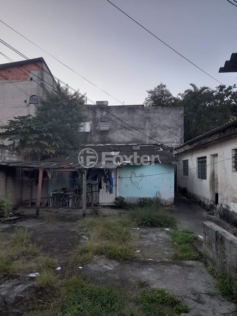 Image 7 - 923043