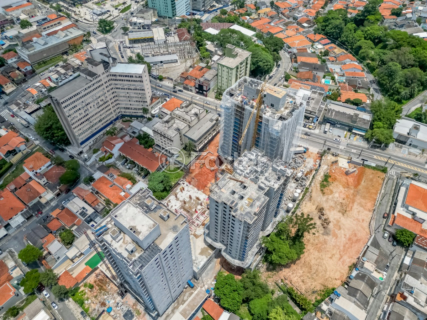 Image 24 - 923238
