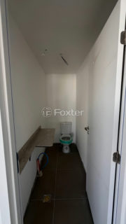 Image 31 - 923253